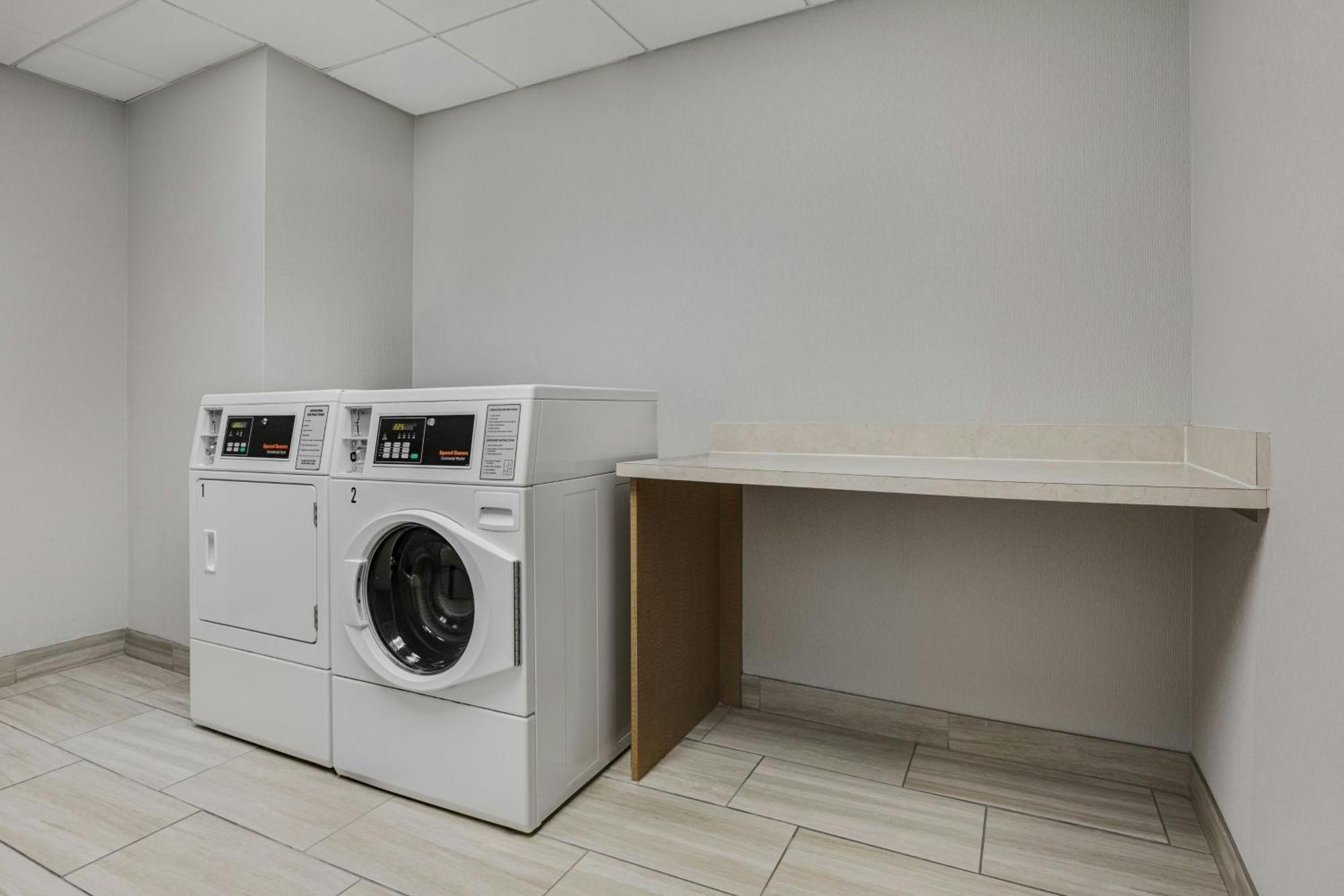 Springhill Suites By Marriott Jacksonville North I-95 Area Zewnętrze zdjęcie